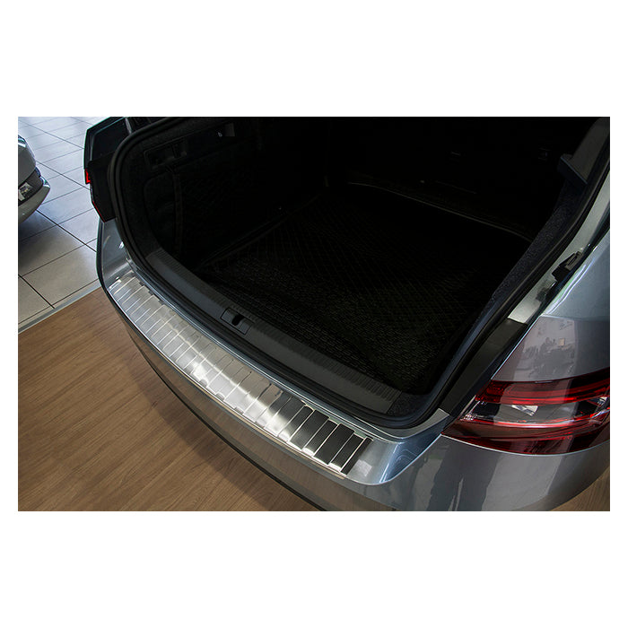Avisa, Læssekantbeskytter Skoda Superb Sedan 2015- Stål