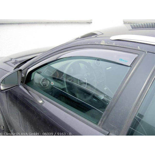 Climair, Vindafviser Audi A4 8e 4drs+stc 00-