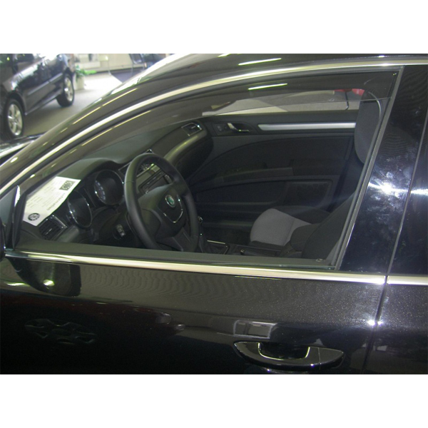 3566d - Climair Dark Superb 4d 2008-&gt;