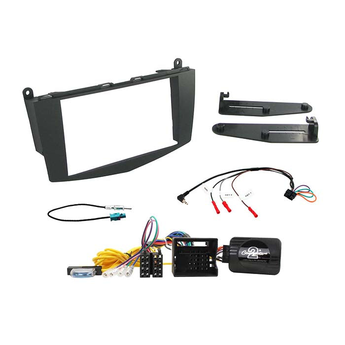 Connects2, Mercedes C-Class Radio Kit (2007-2011) 2-DIN Installation