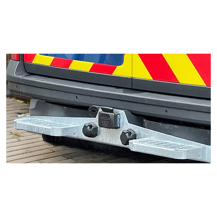 Dansk Anhængertræk, Universal Trinbræt 2-delt - m.baksensor I Kofanger